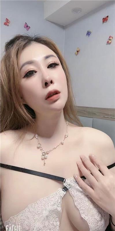广东-广州荔湾区风骚少妇-1.jpg