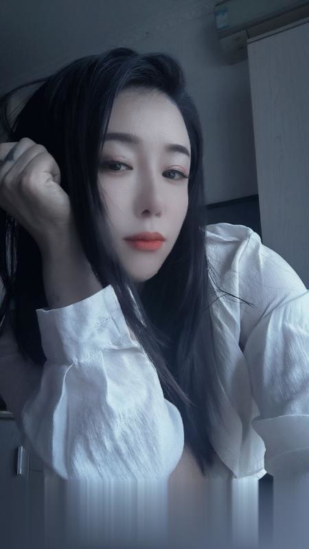 广东-深圳龙华性价比泻火妹子-1.jpg